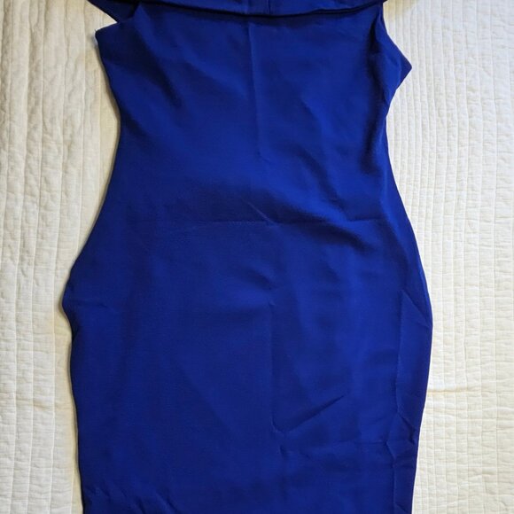 Fashionista Off-The-Shoulder Dress - Picture 4 of 5